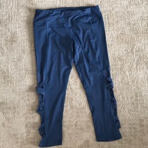 Active Life WOMENS Legging Capris M